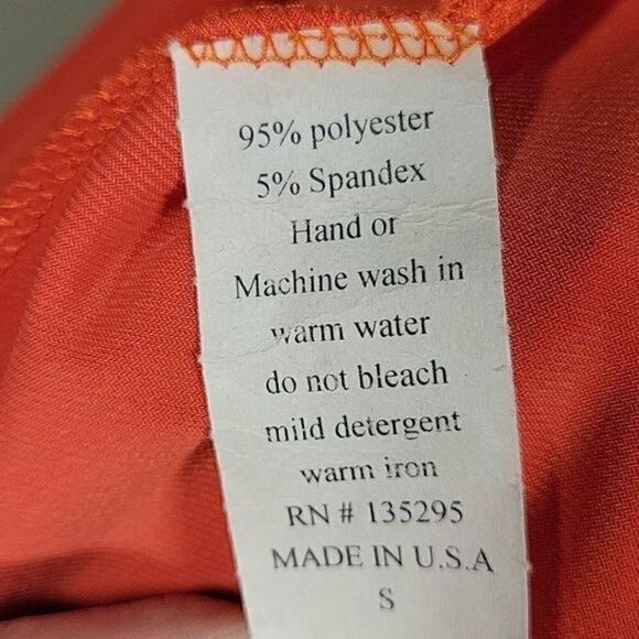 Fashque Studio Peek-a-Boo Shoulder Top Sz S - Picture 6 of 7